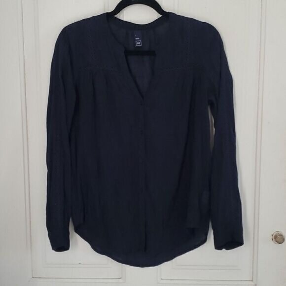 Gap Navy Button Down Top - Picture 1 of 6